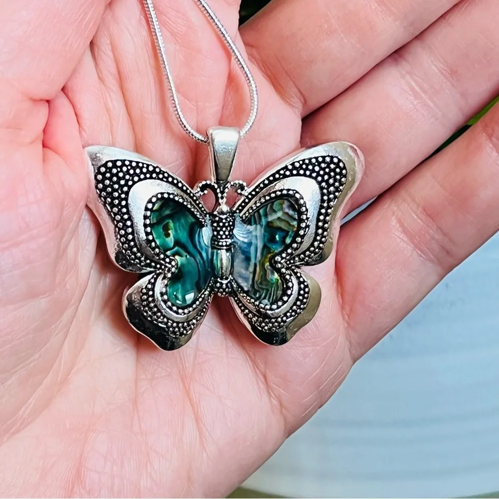 Abalone‎ Butterfly Necklace Silver Tone